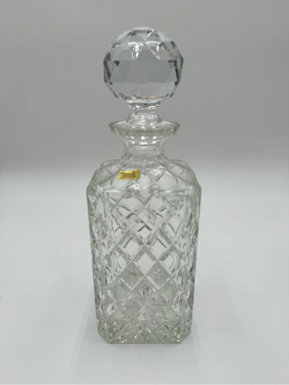 Classic Clear 24%+ Lead Crystal Cut Glass Decanter  w/Faceted Stopper Yugoslavia